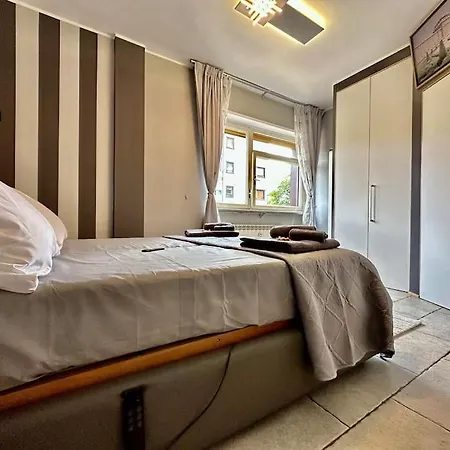 Alle Porte Della Reggia Διαμέρισμα