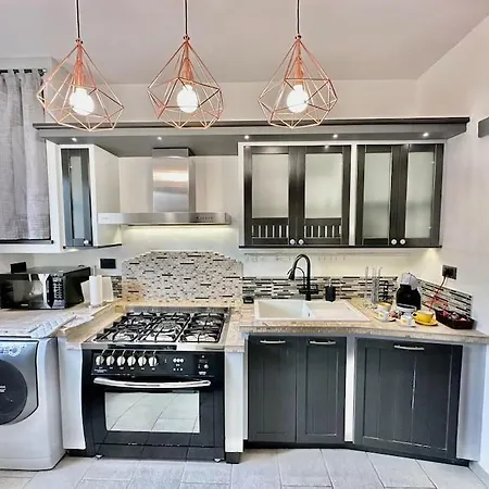 Alle Porte Della Reggia Διαμέρισμα *